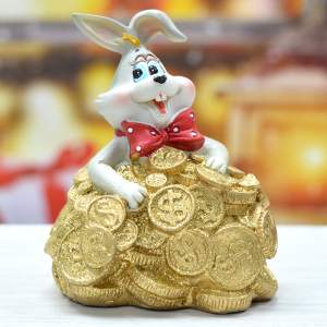 Купить Фигурка Символ Года 2023 Кролик 13392 На золотых монетах